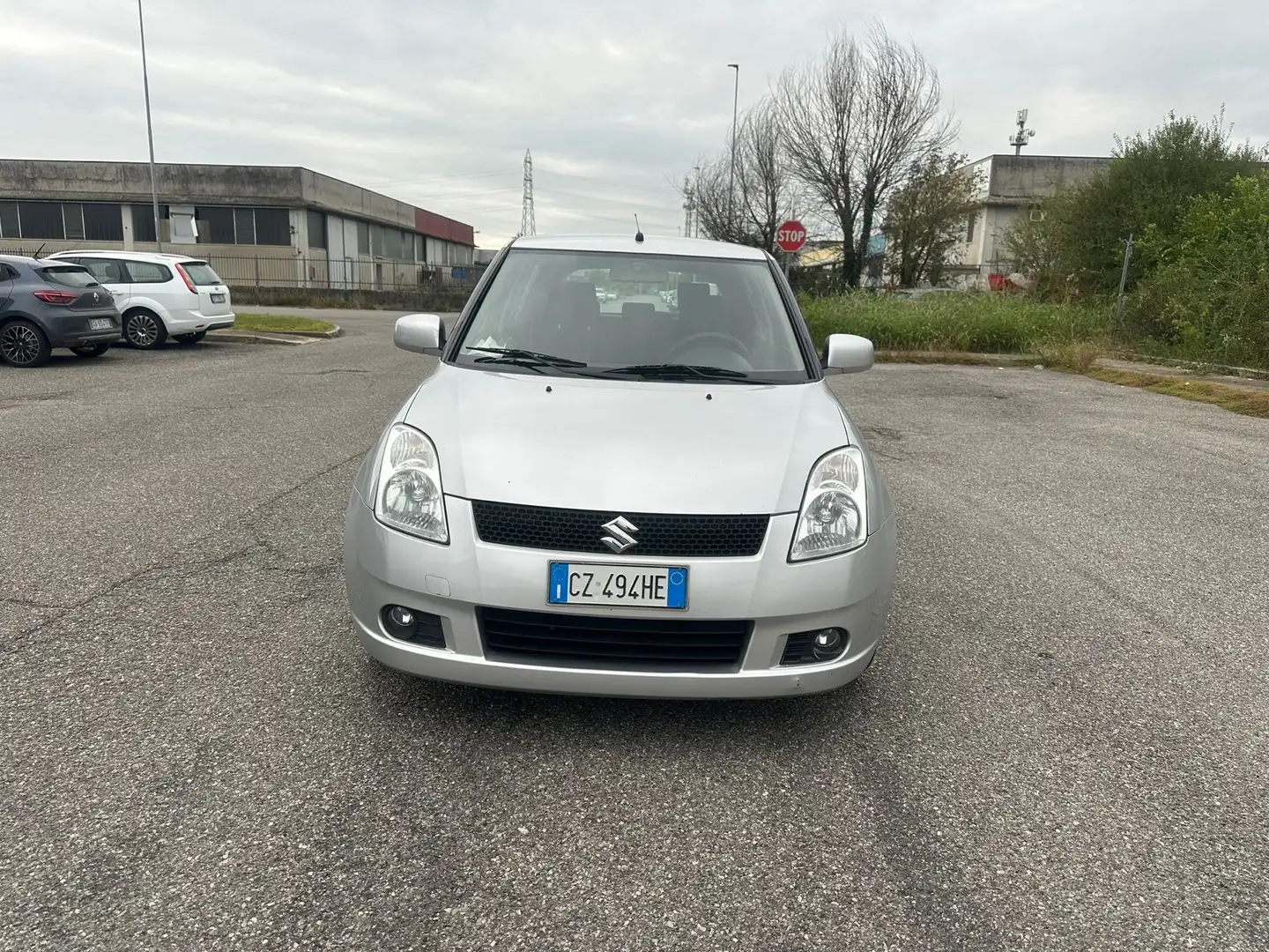 Suzuki Swift 5p 1.3 ddis GLX Argento - 1