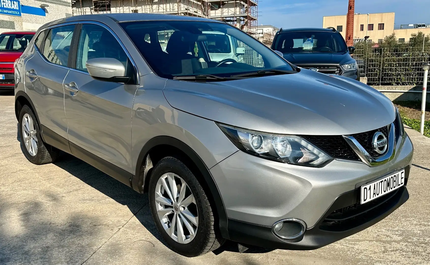 Nissan Qashqai 1.5 dCi Acenta Zilver - 2