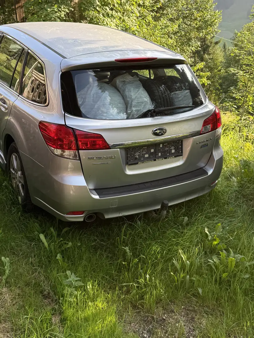 Subaru Legacy Touring Wagon 2,0 D Sport AWD - 2