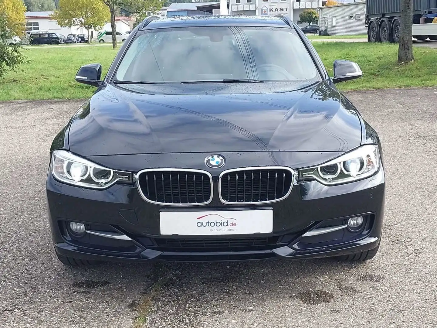 BMW 320 3 Touring 320 d Schwarz - 2