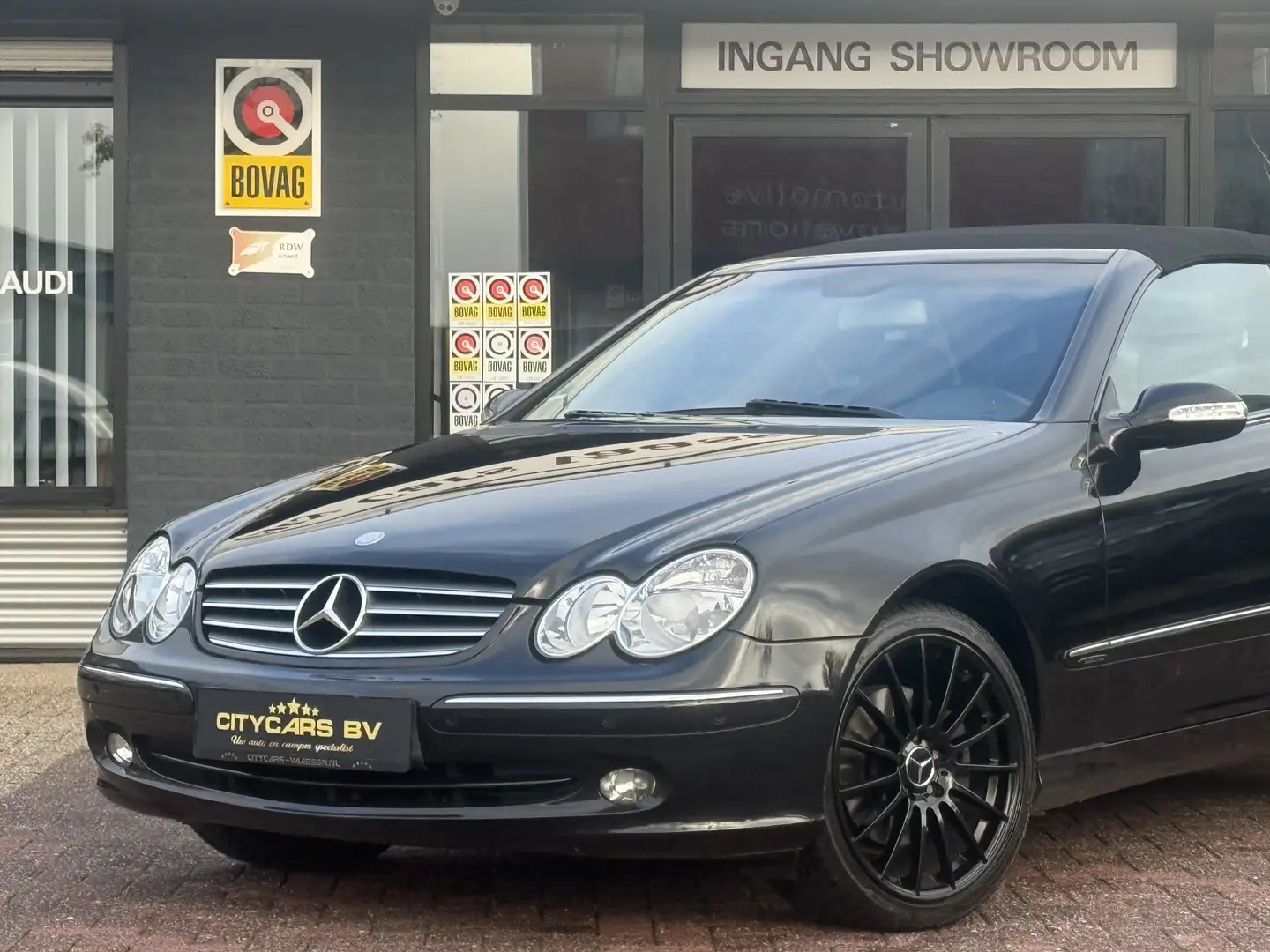 Mercedes-Benz CLK 240 Cabrio Elegance automaat youngtimer 170 pk climate Schwarz - 2