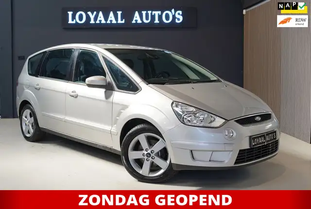 Ford S-Max 2.0-16V 7p. | 7 PERS. | 1E EIG | AIRCO | CRUISE |
