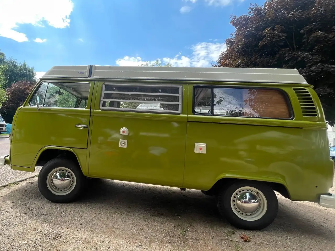 Volkswagen T2 Westfalia E-Buzz, foto 2