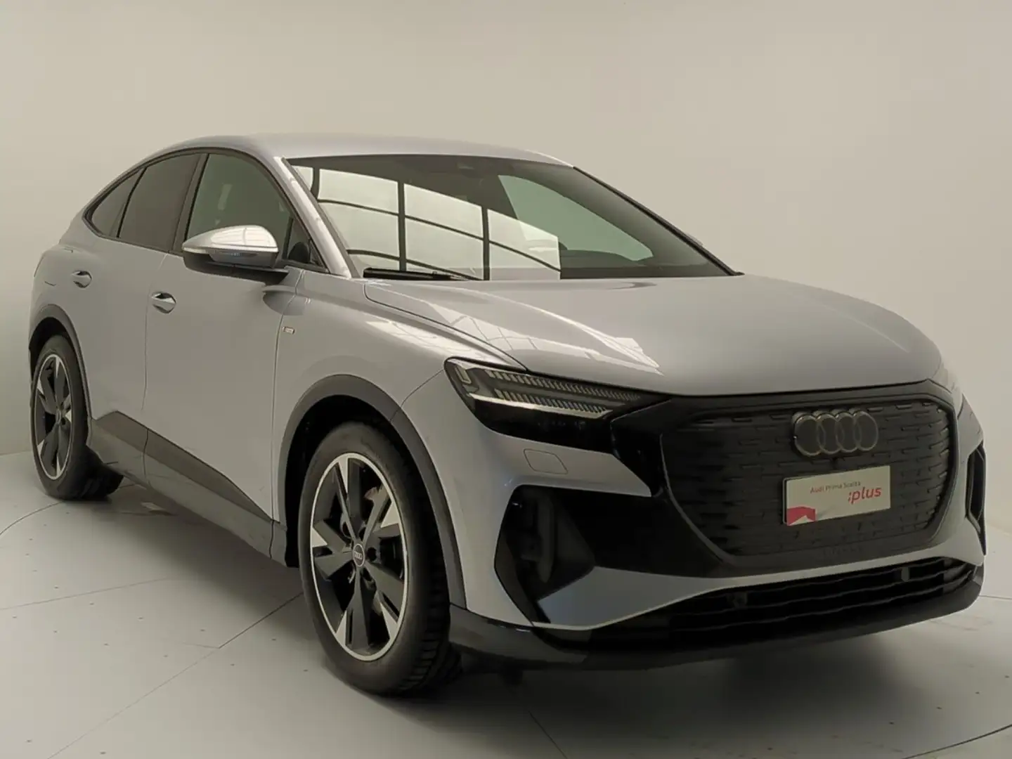 Audi Q4 e-tron Q4 SPB 45 e-tron quattro S line edition Grigio - 1
