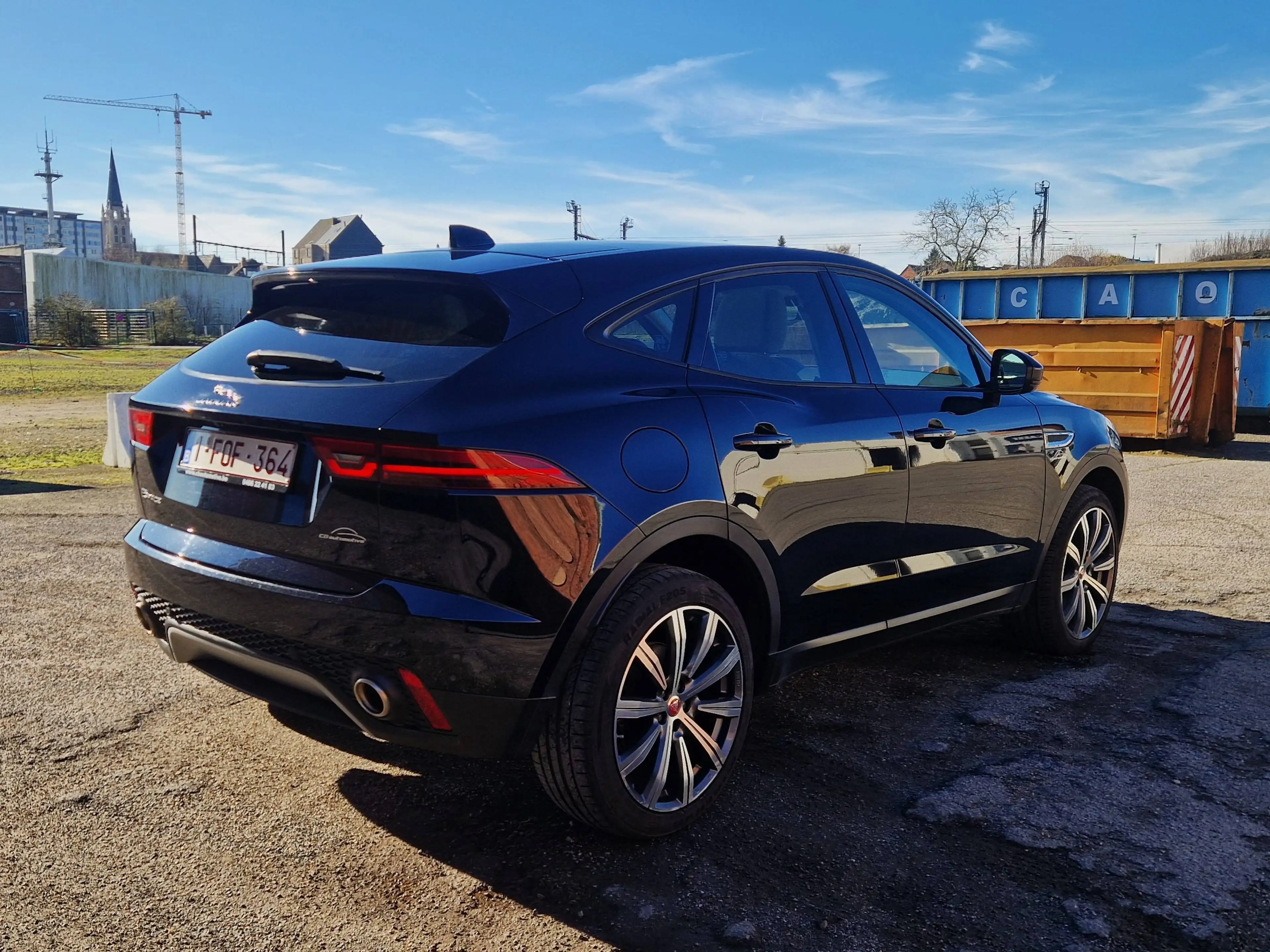 Jaguar E-Pace E-Pace 2.0 T AWD — photo 4