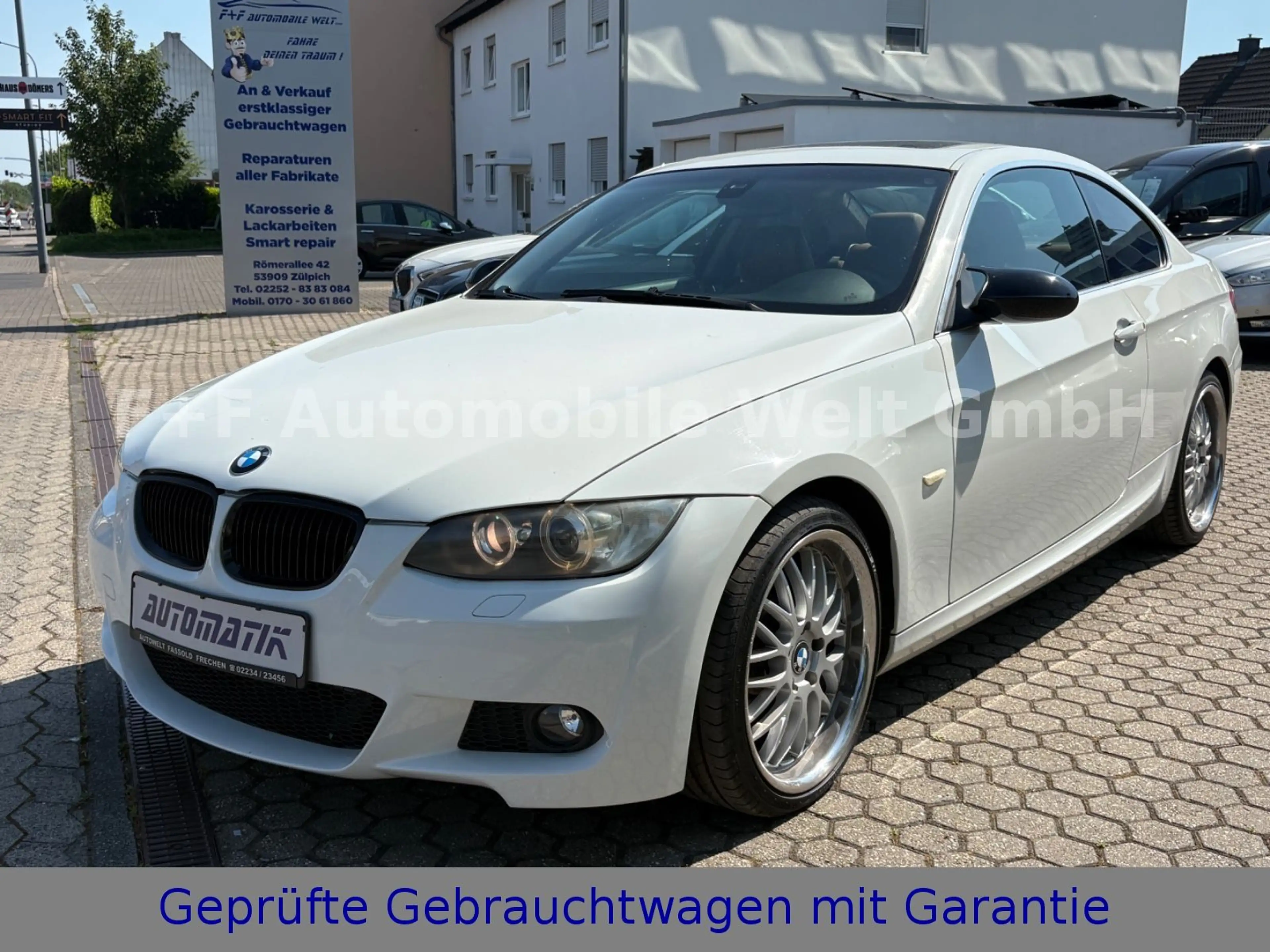 BMW 325 i COUPE*PDC*SITZ-HZ*LEDER*