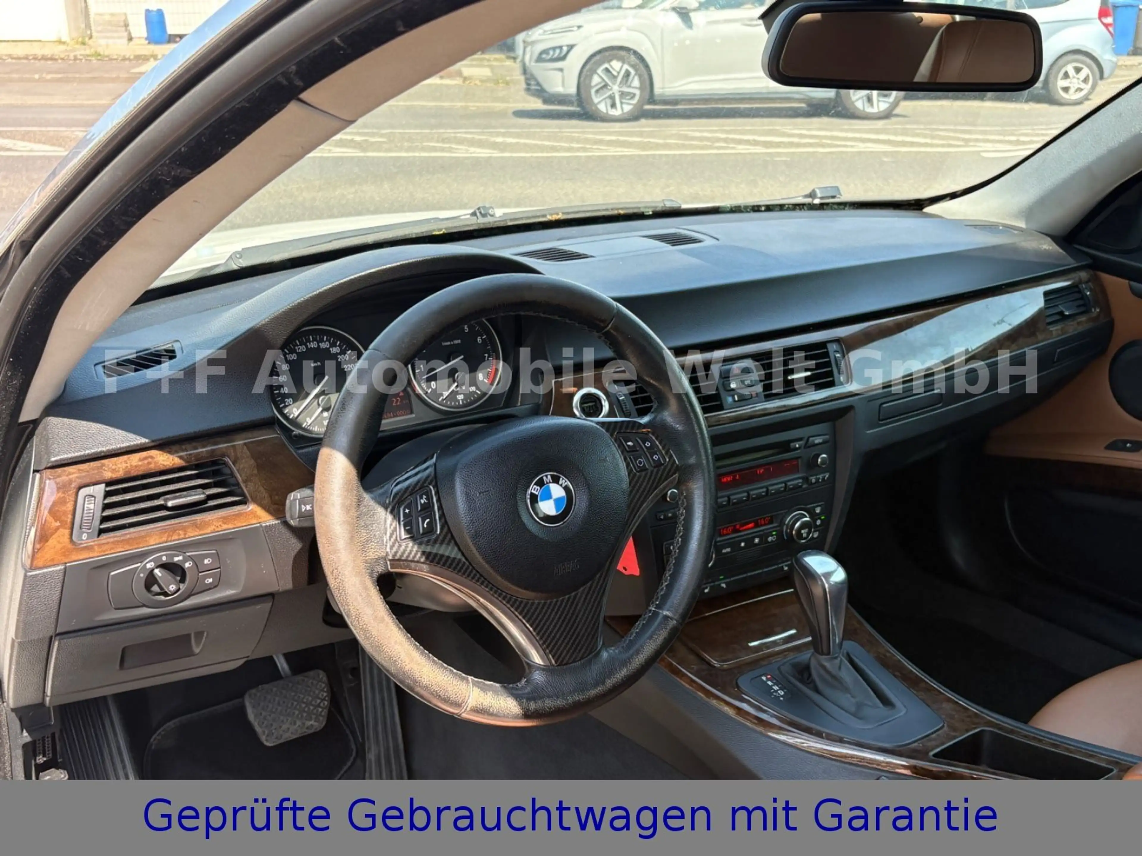 BMW 325 i COUPE*PDC*SITZ-HZ*LEDER* — photo 8