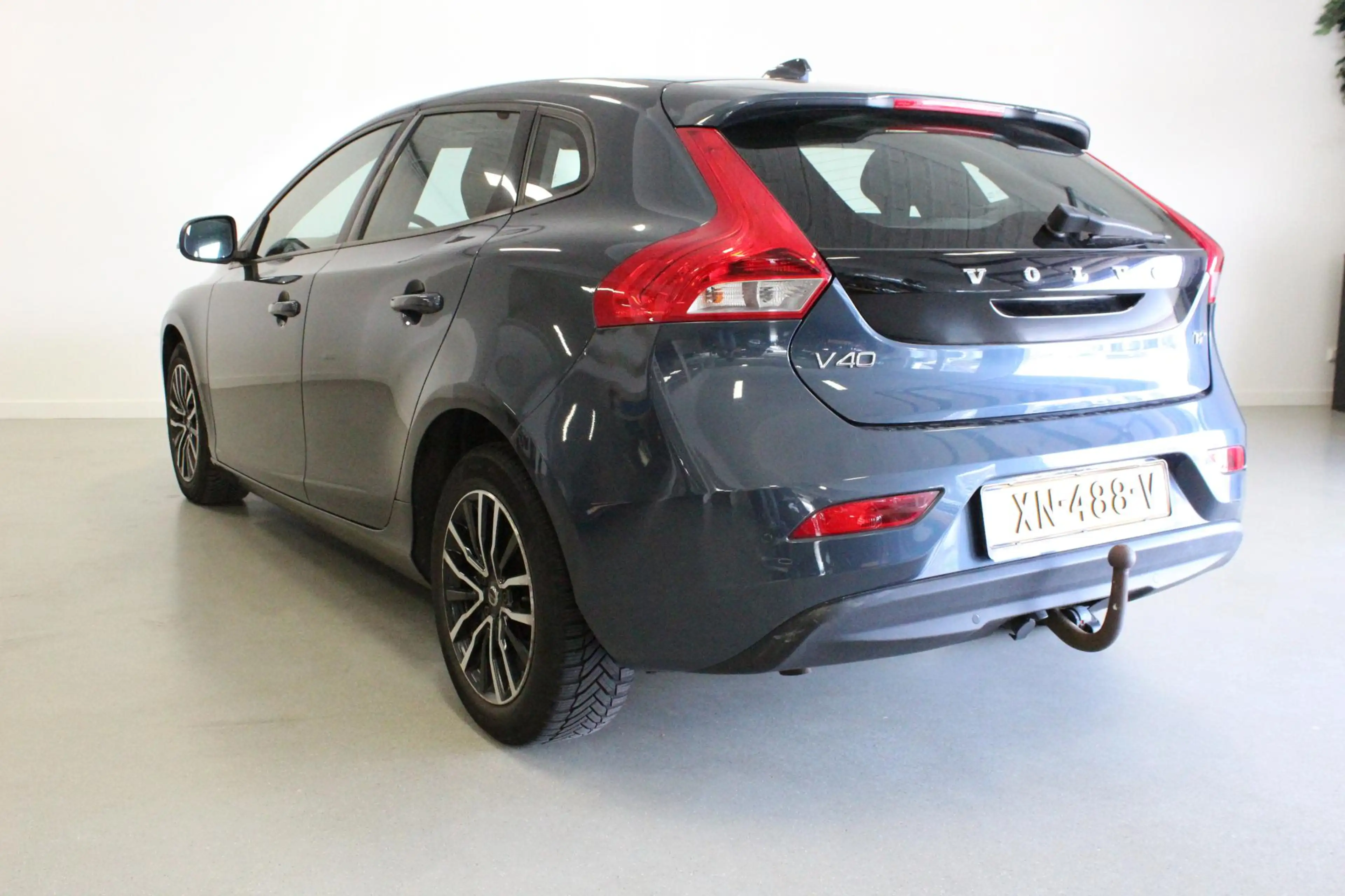Volvo V40 1.5 T2 Polar+ AFN-TREKHAAK | NAVIGAIE | BLUETOOTH — photo 5