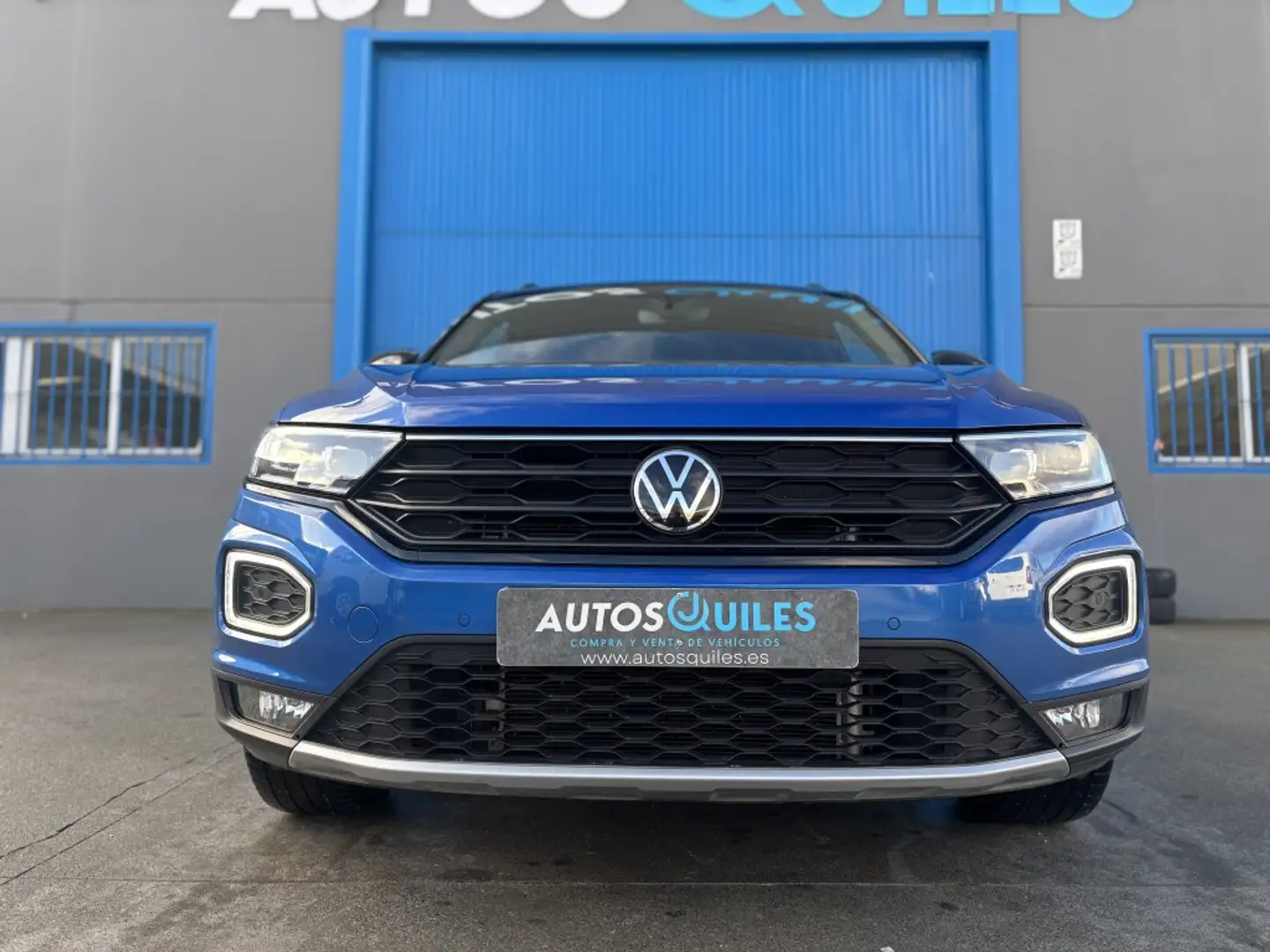 Volkswagen T-Roc 2.0TDI Advance Style 85kW Azul - 2