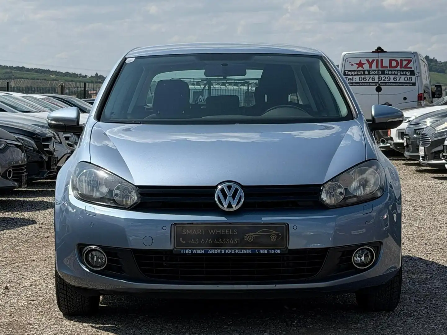 Volkswagen Golf Trendline Blau - 1