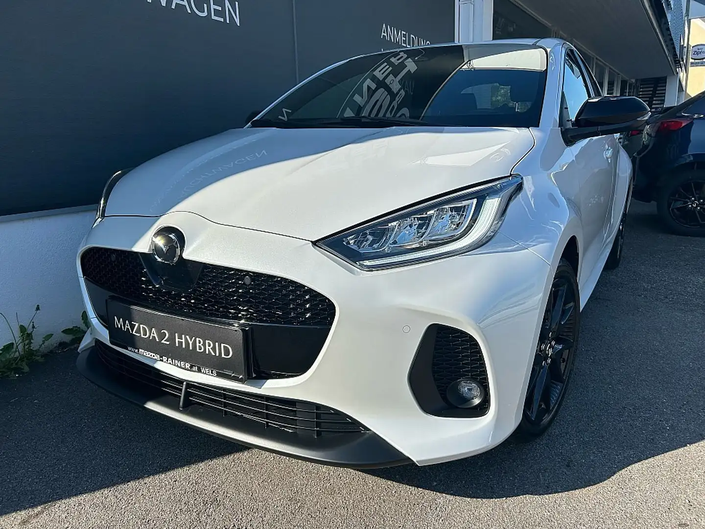 Mazda 2 Mazda2 Hybrid Homura Aut. Weiß - 2