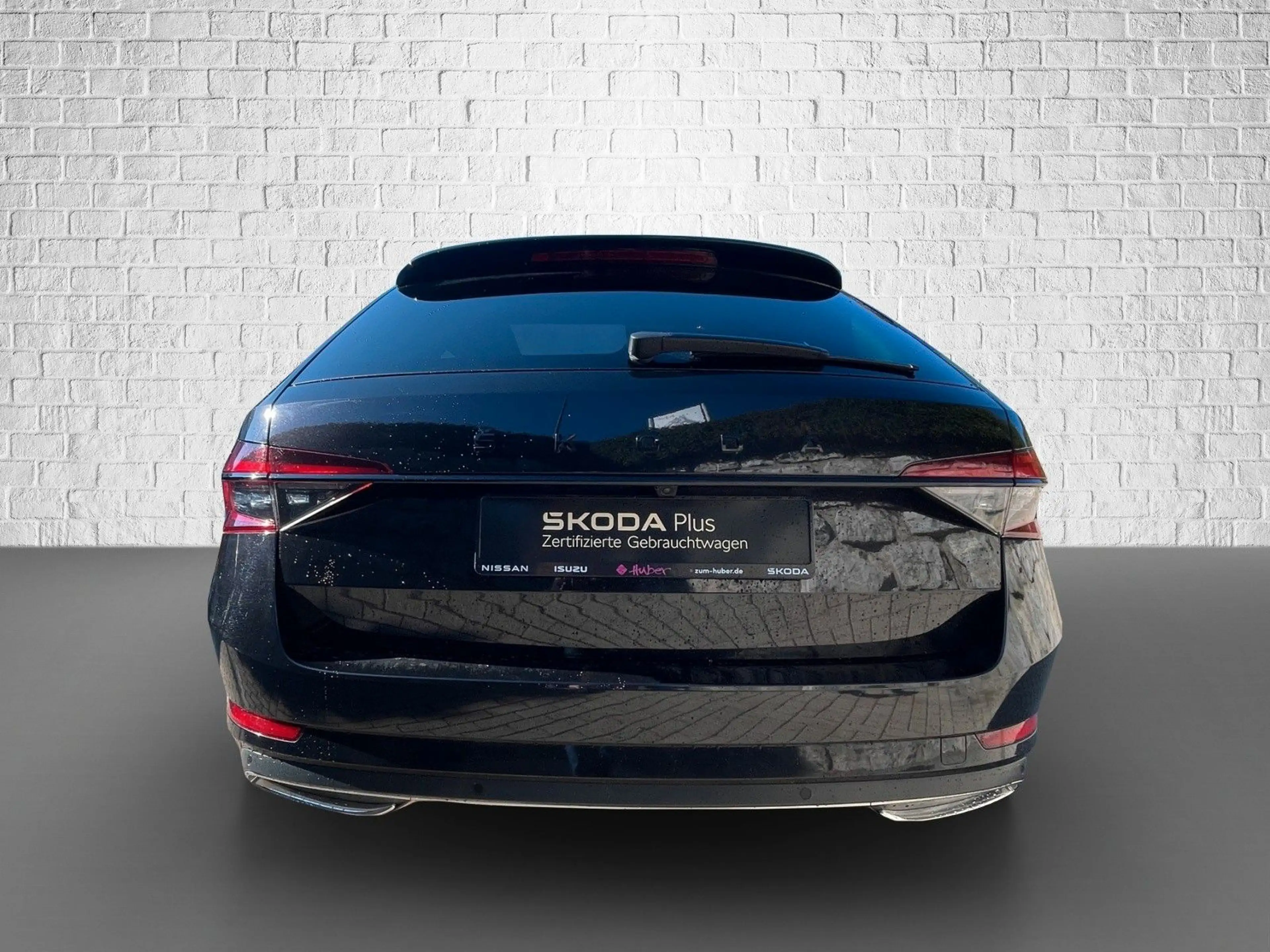 Skoda Superb Combi 2.0 TDI DSG - Sportline ACC DCC AHK — photo 4
