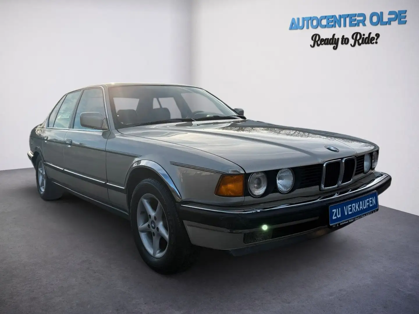 BMW 735 i **TÜV 09.2027** Gelb - 1