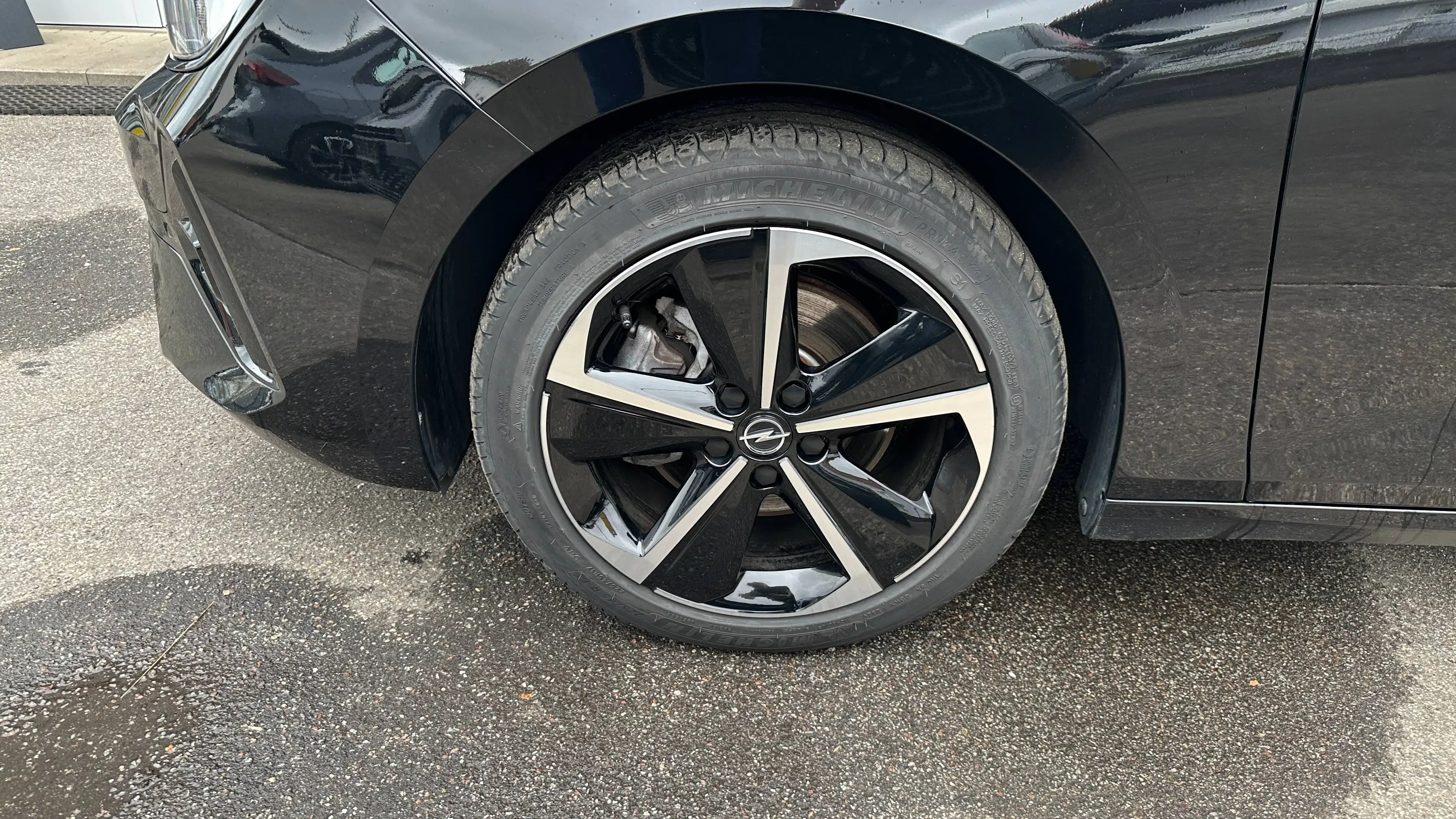 Opel Astra GS HeadUpDisplay Alcantara Sitzheizung MatrixLED — photo 6