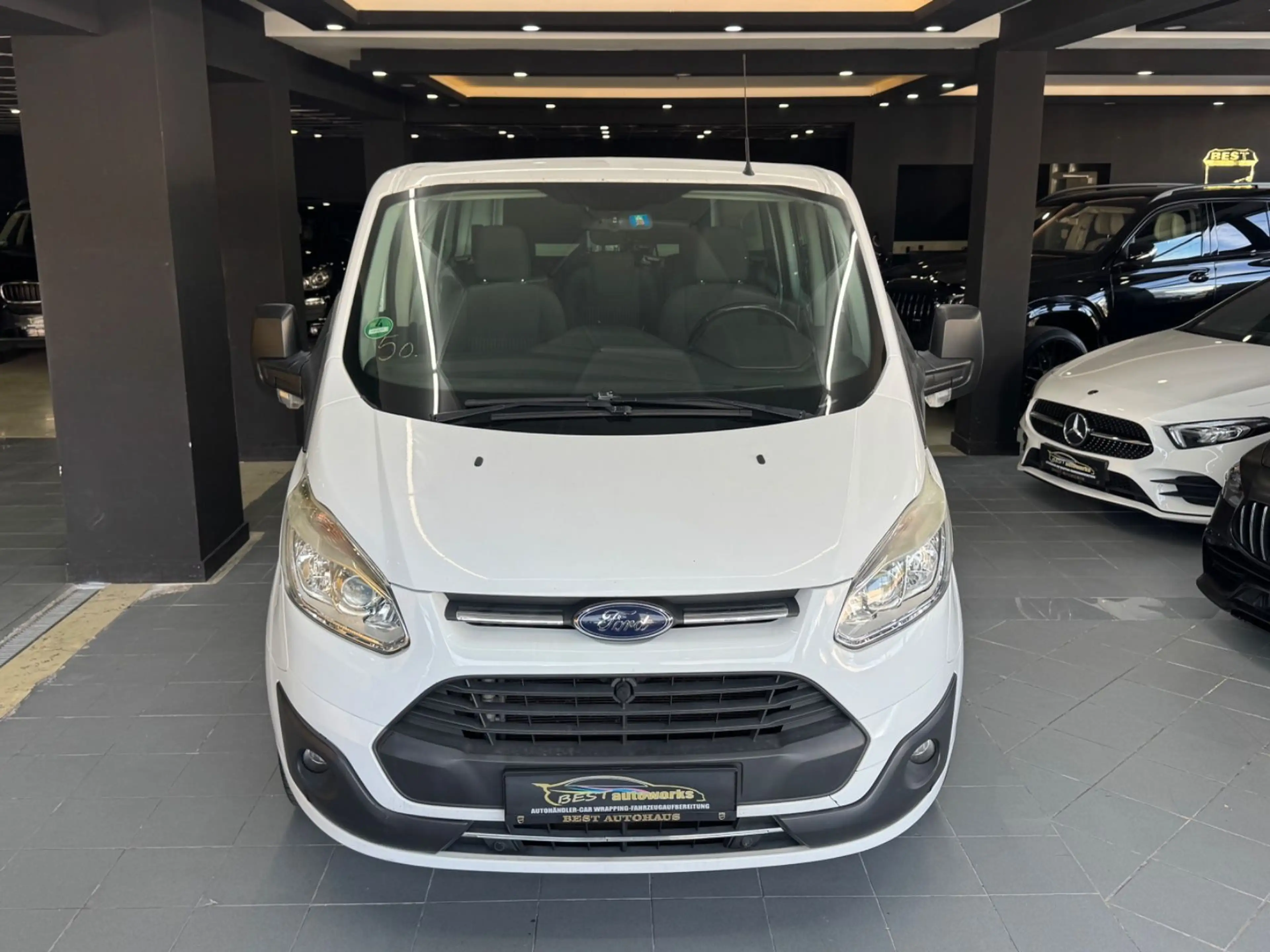 Ford Transit /Custom 310 L1*Kamera*Klima*8 Sitze*Ahk* — photo 3