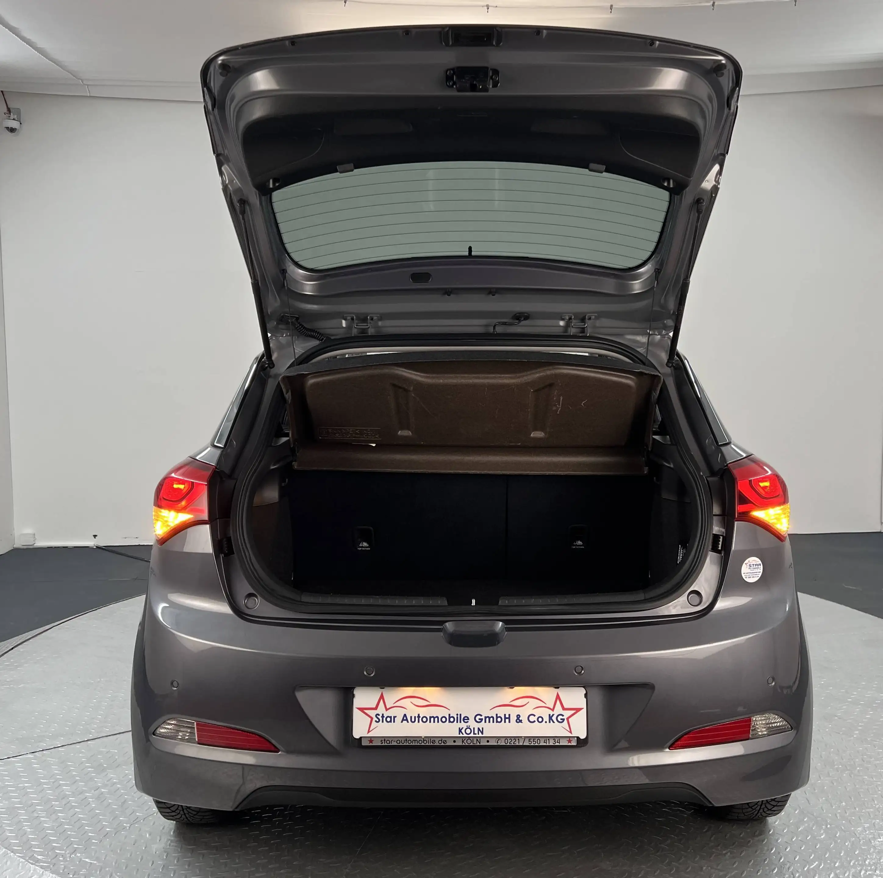 Hyundai i20 i20 Trend 1,4 MPI 74 KW 101 PS | Sitzheizung | Lenkradheizung | PDC | Tempomat | Spurhalteassistent Euro 6 — photo 10