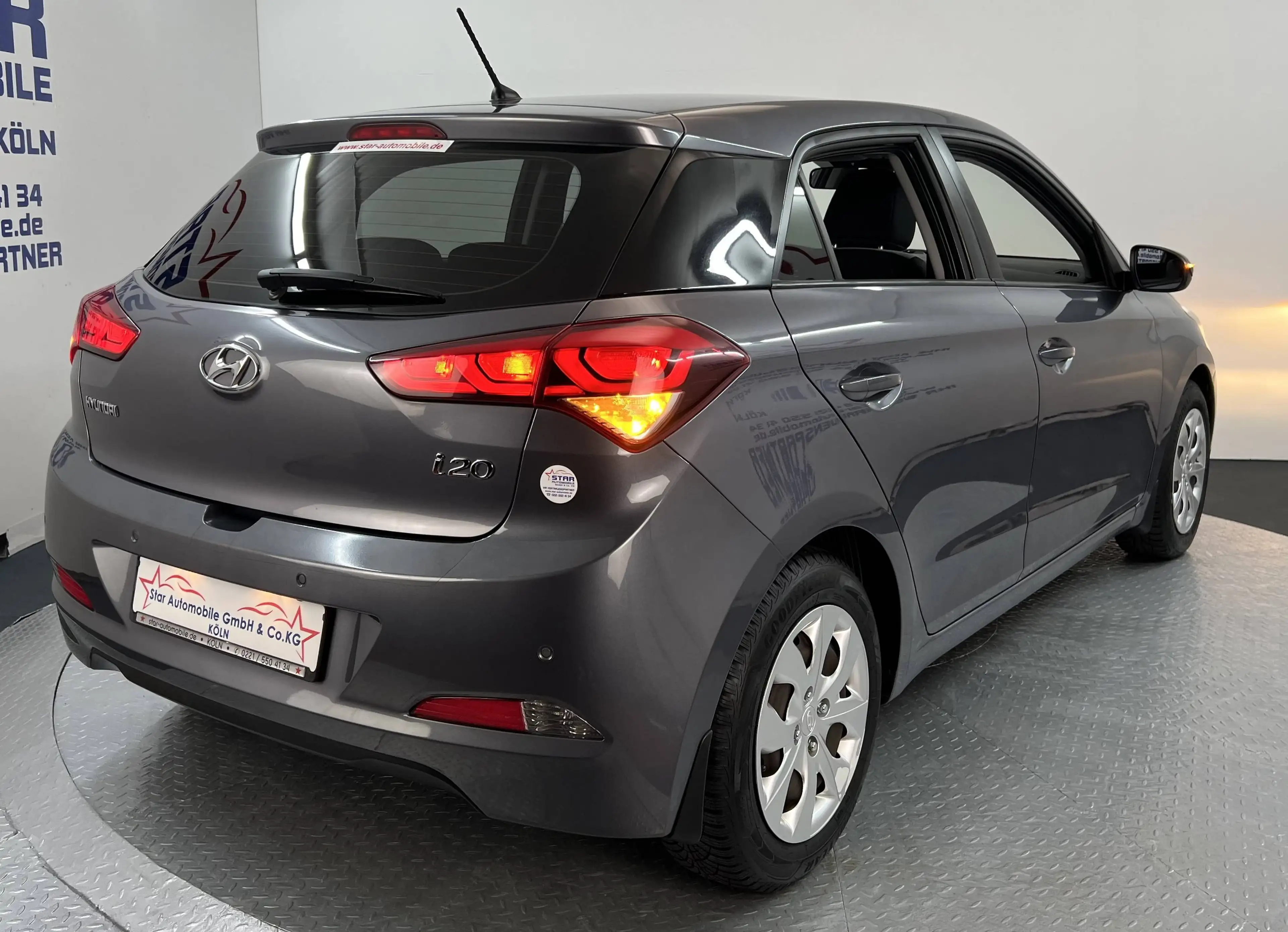 Hyundai i20 i20 Trend 1,4 MPI 74 KW 101 PS | Sitzheizung | Lenkradheizung | PDC | Tempomat | Spurhalteassistent Euro 6 — photo 7
