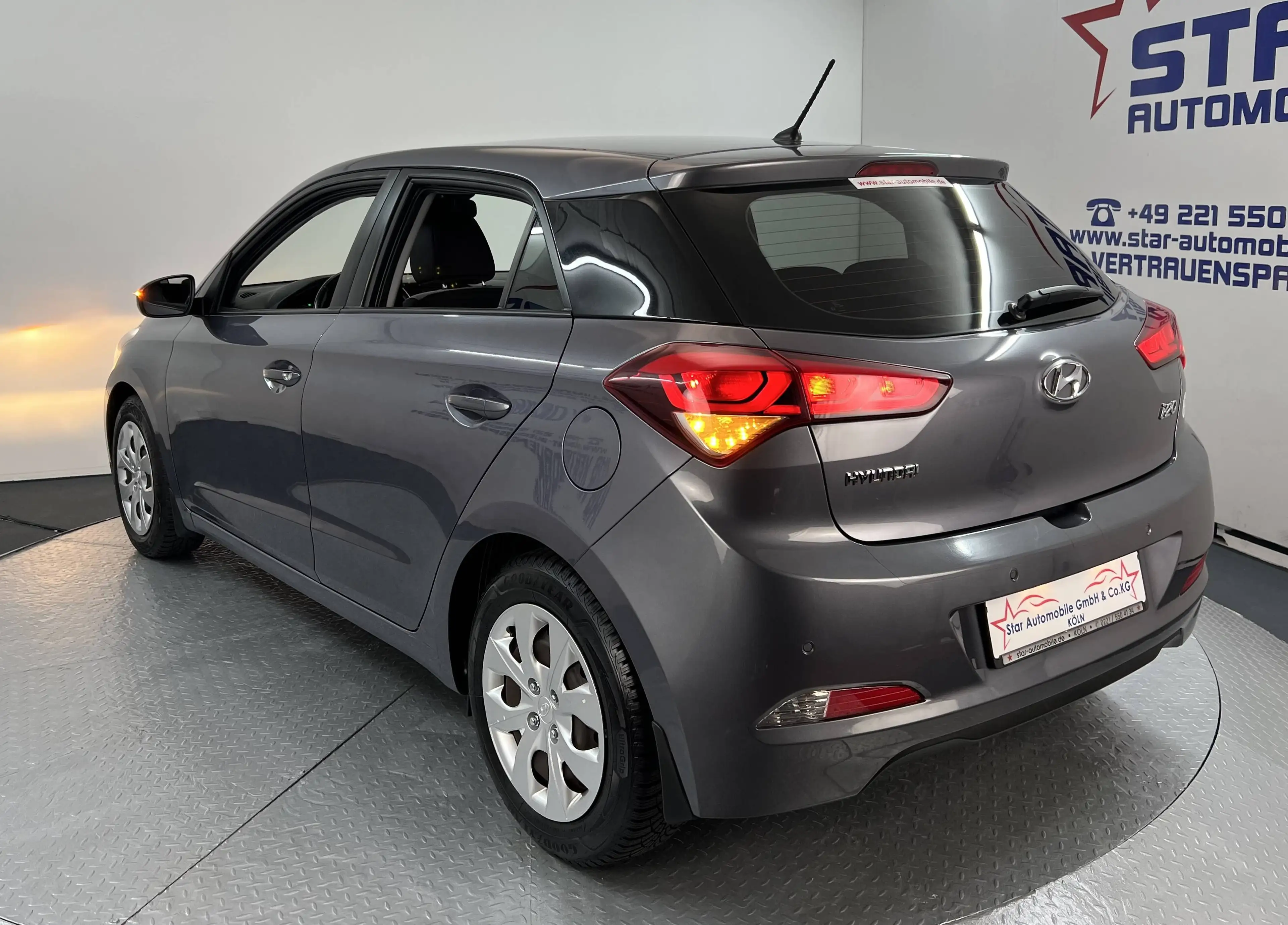 Hyundai i20 i20 Trend 1,4 MPI 74 KW 101 PS | Sitzheizung | Lenkradheizung | PDC | Tempomat | Spurhalteassistent Euro 6 — photo 8
