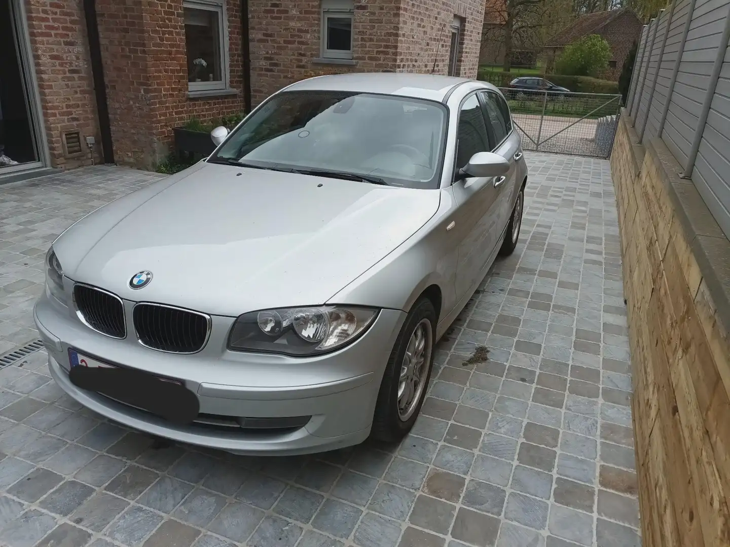 BMW 116 116i Gris - 1