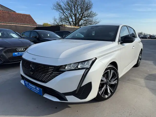 Peugeot 308 1.2i AUTOMAAT ALLURE 5-DEURS NAVI LEDER CAMERA LED