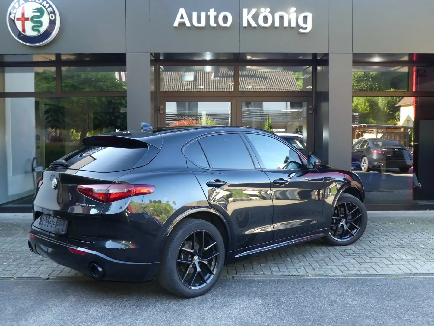 Alfa Romeo Stelvio Veloce 2.2 Diesel 16V AT8-Q4 Noir - 2