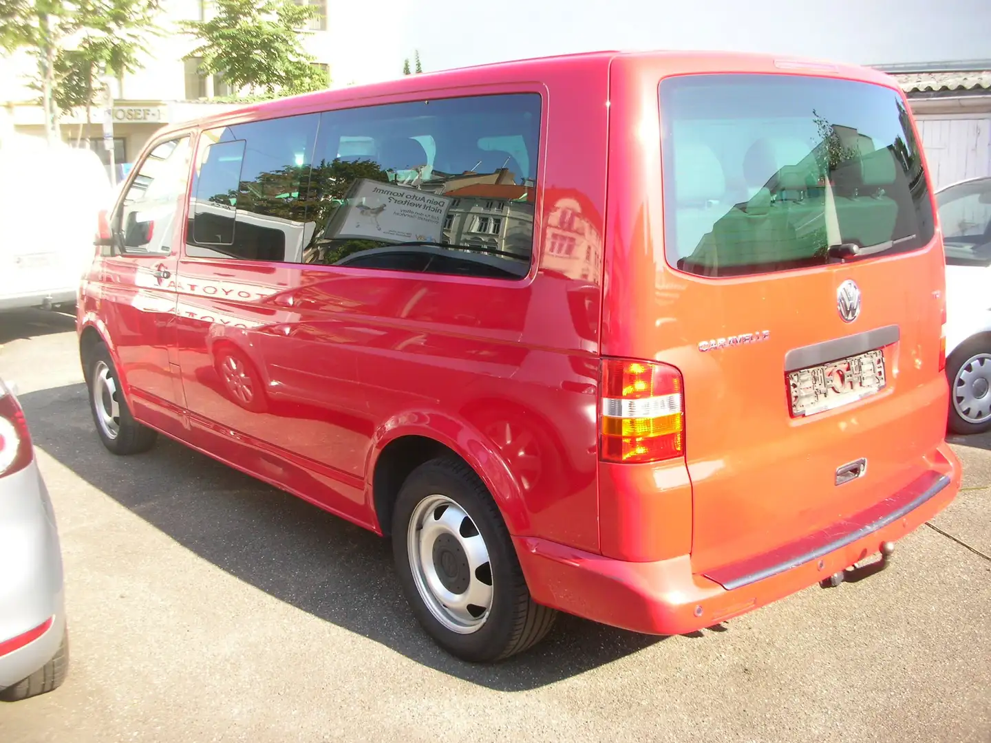 Volkswagen T5 Caravelle TDI 2.5 lang *9-Sitzer *2x Klimatronic Rood - 2