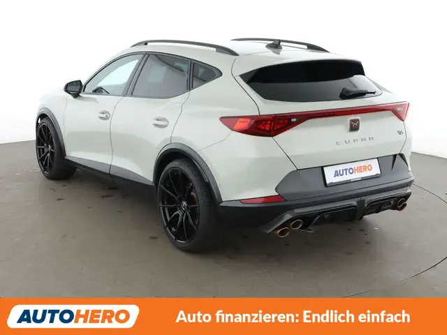 Cupra Formentor view 4