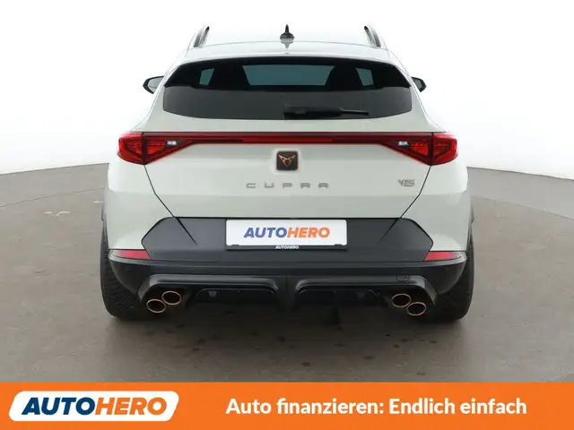 Cupra Formentor view 5