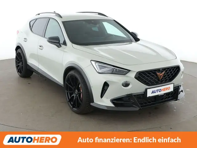Cupra Formentor view 8