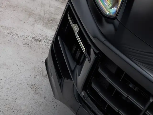 Porsche Cayenne view 5