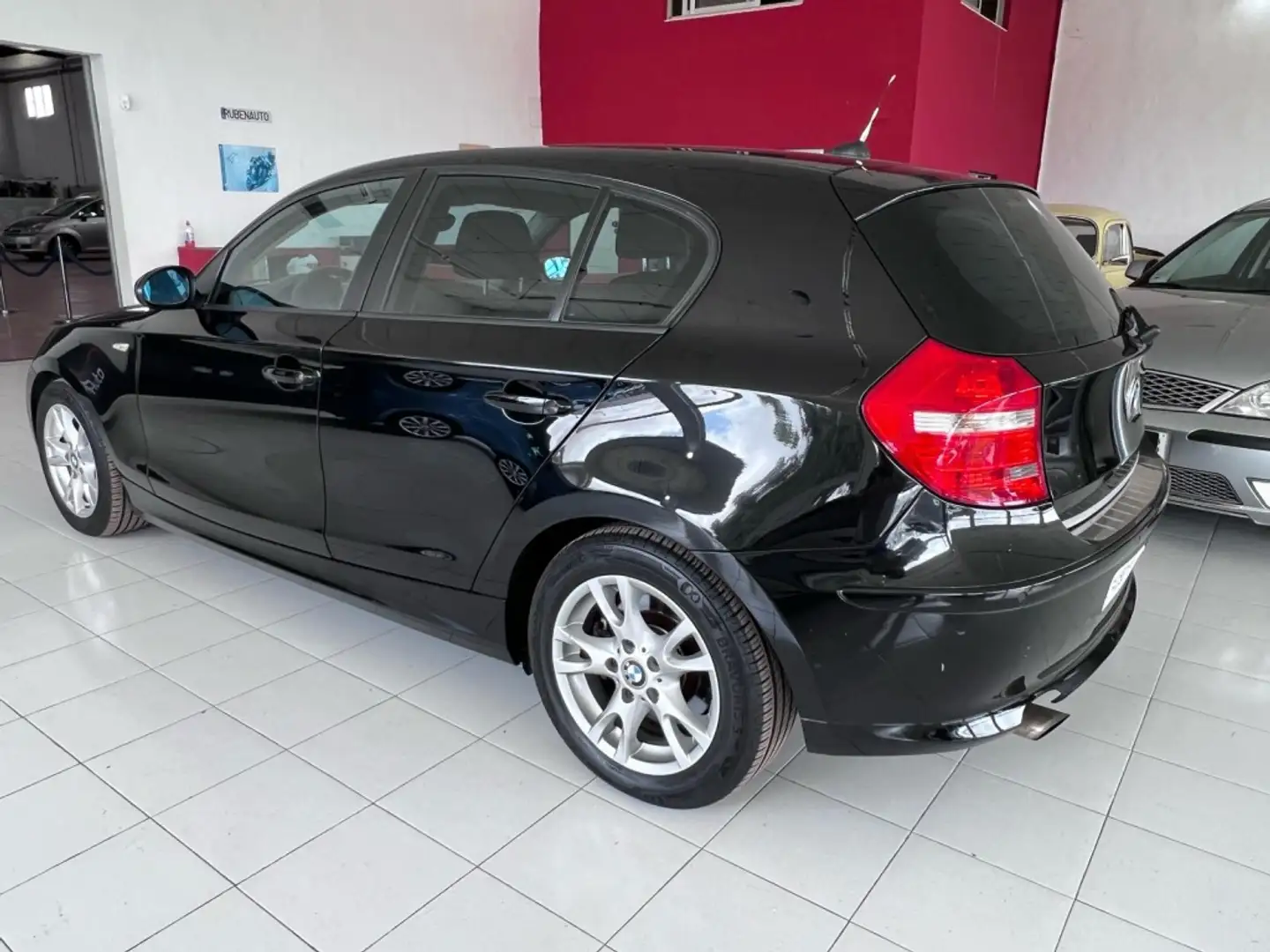 BMW 118 118d Negro - 2