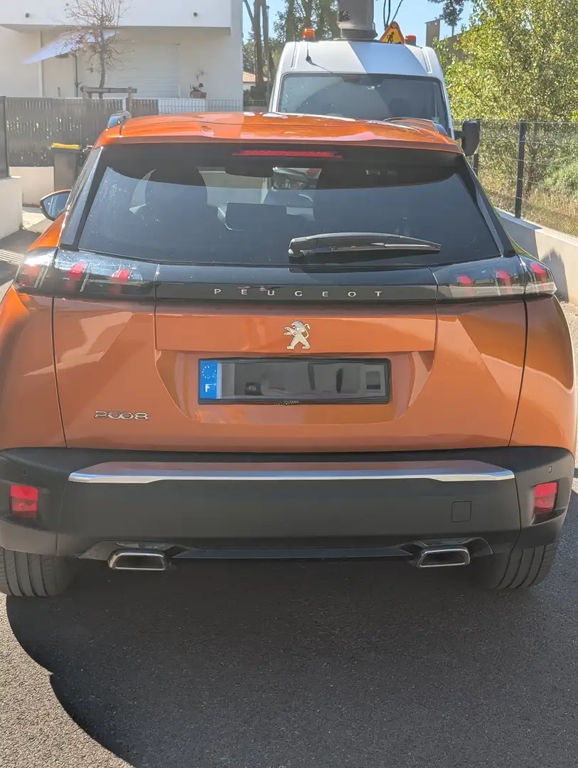 Peugeot 2008 2008 PureTech 130 S Orange - 2