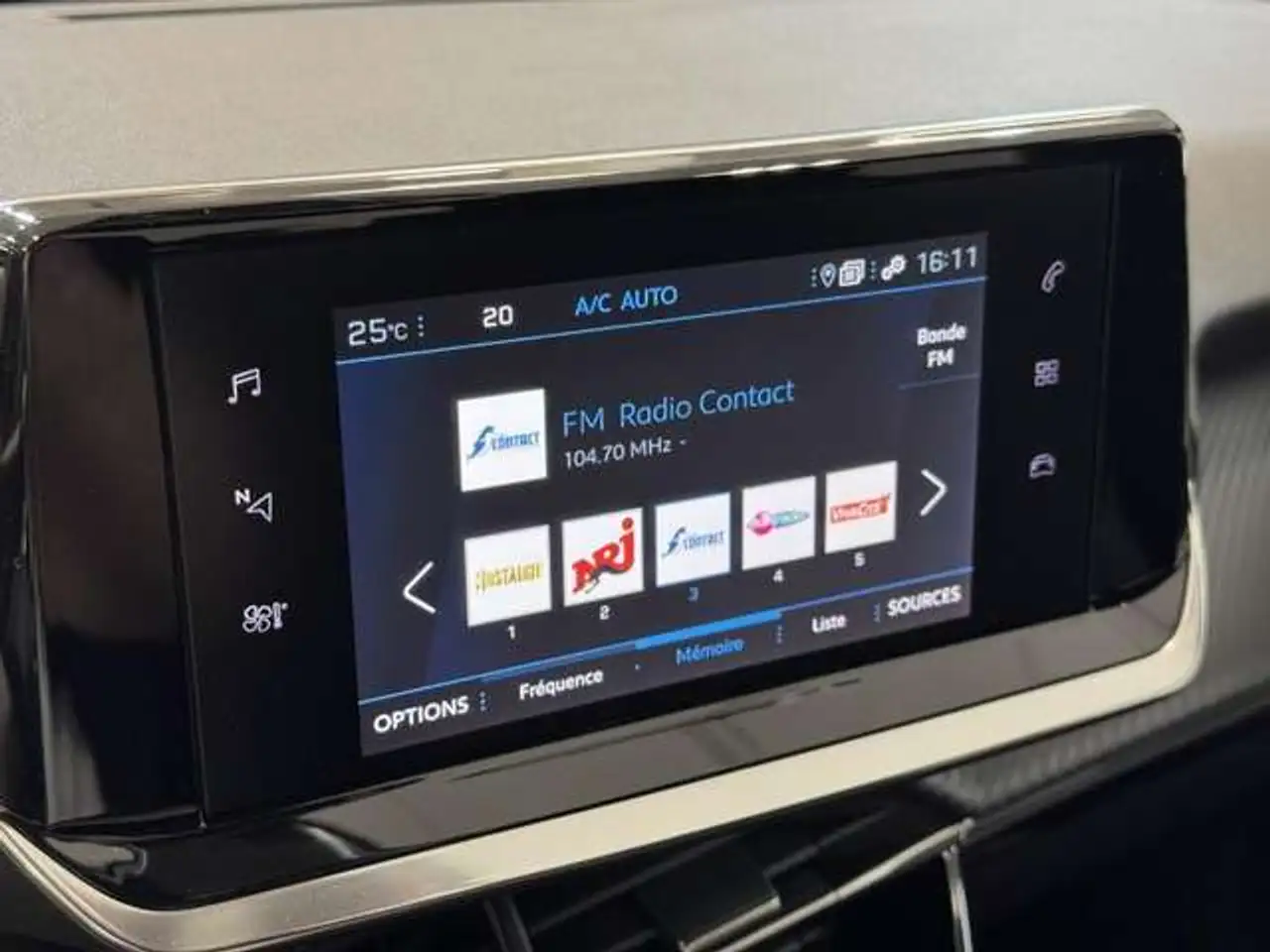 Peugeot 2008 2008 — photo 17