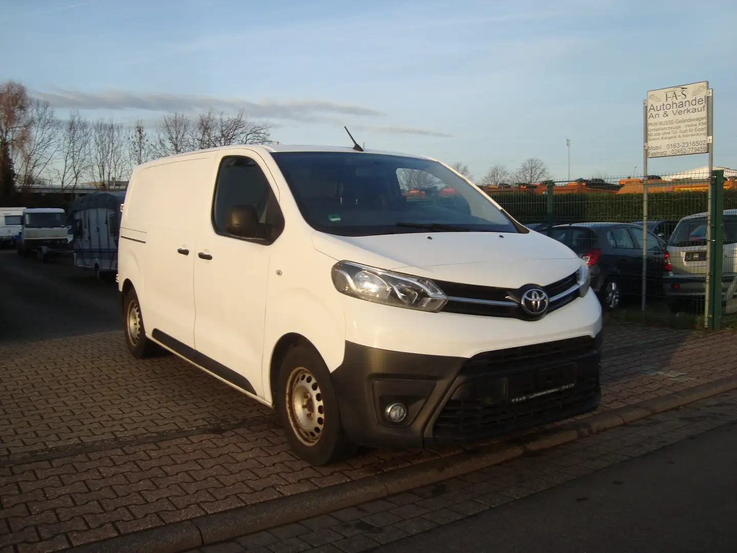 Toyota Proace Proace D-4D Blanc - 1