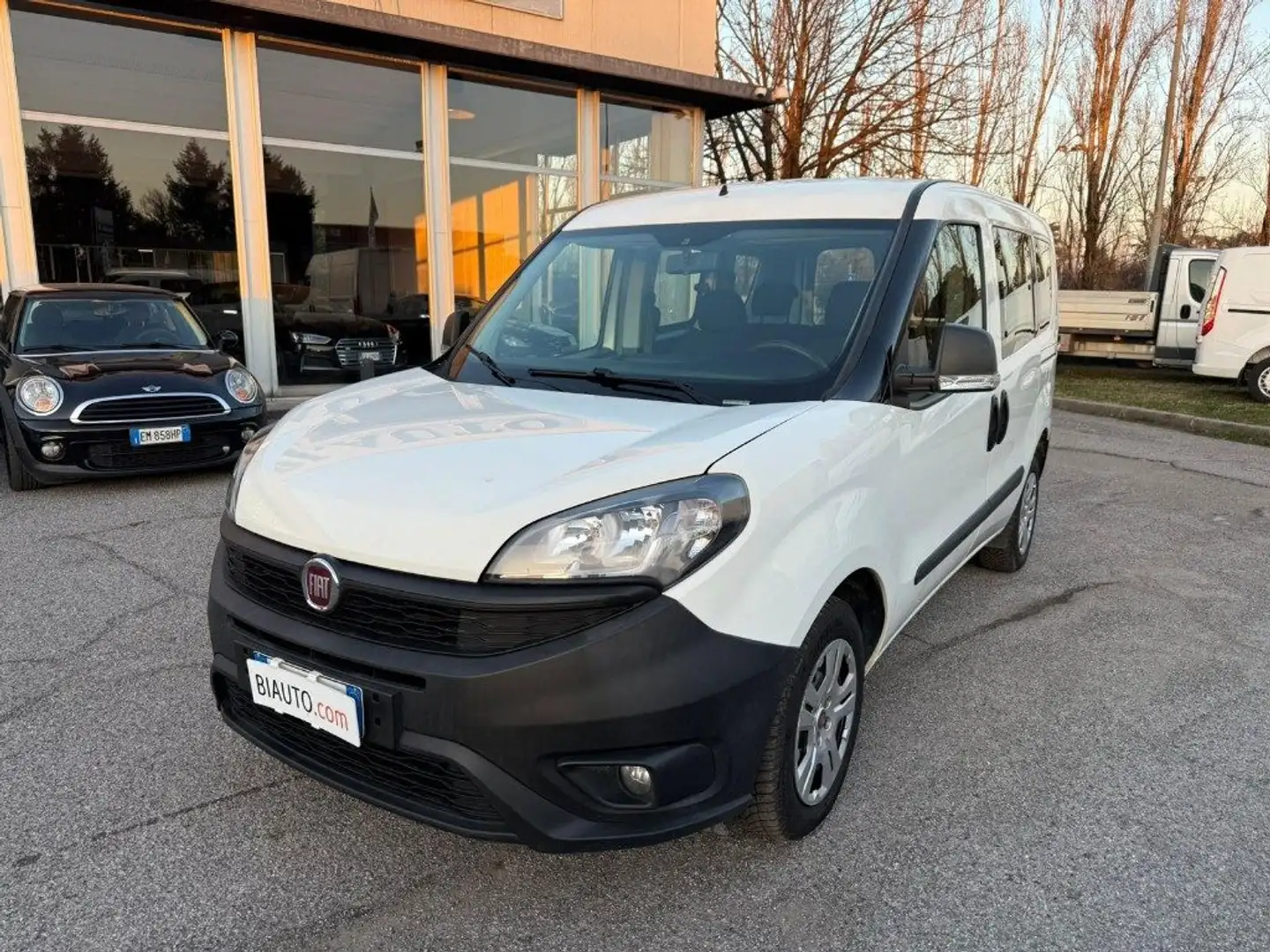 Fiat Doblo Doblò 1.3 MJT S&S CH1 Combi N1 Easy 5 POSTI Weiß - 1