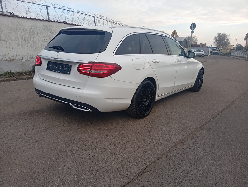Mercedes-Benz C 250 C 250 d T 4Matic Edition C (205.209) — photo 6