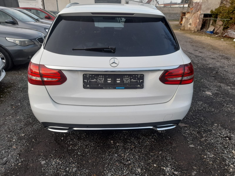Mercedes-Benz C 250 C 250 d T 4Matic Edition C (205.209) — photo 10
