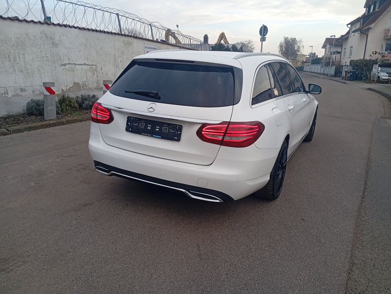 Mercedes-Benz C 250 C 250 d T 4Matic Edition C (205.209) — photo 9