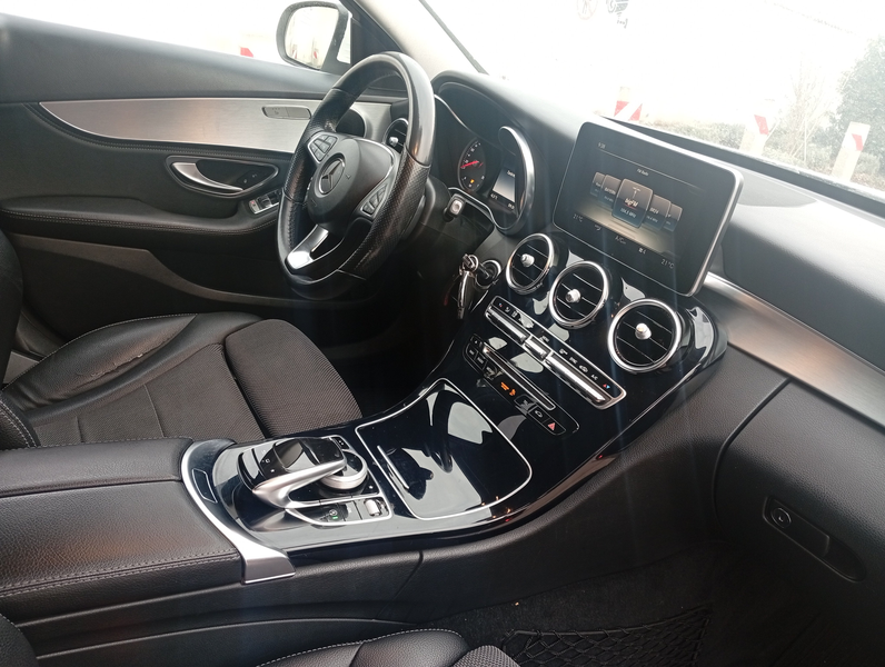 Mercedes-Benz C 250 C 250 d T 4Matic Edition C (205.209) — photo 4