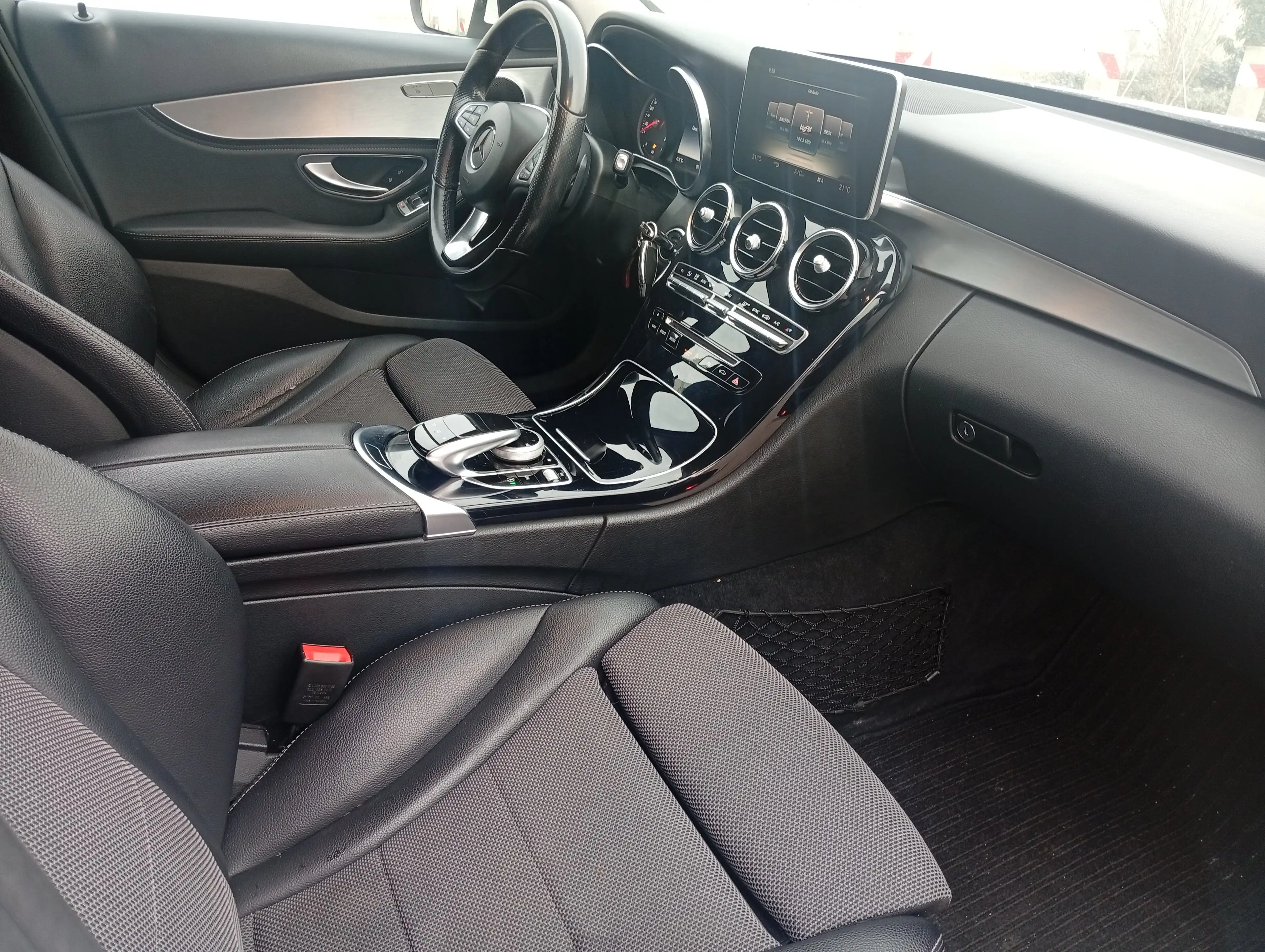 Mercedes-Benz C 250 C 250 d T 4Matic Edition C (205.209) — photo 5