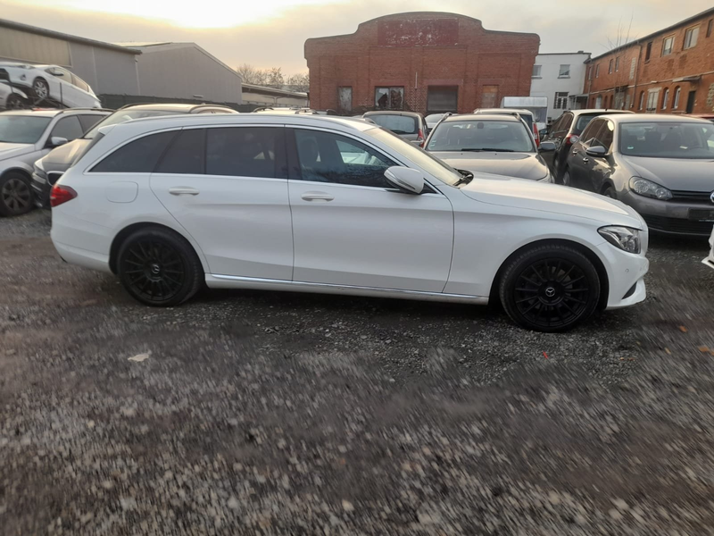 Mercedes-Benz C 250 C 250 d T 4Matic Edition C (205.209) — photo 14