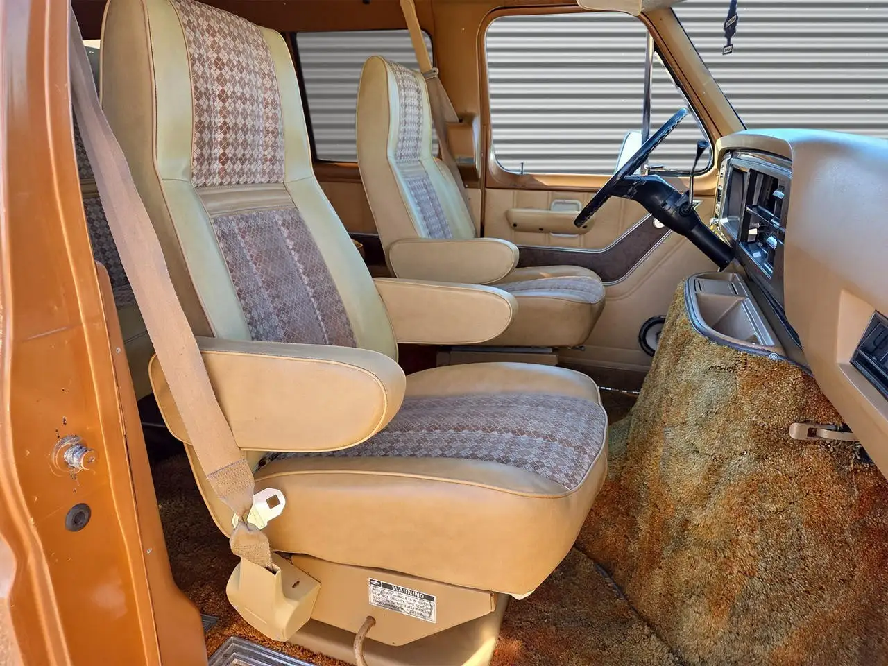 Ford E-150 USA ECONOLINE CLUBWAGON, foto 12