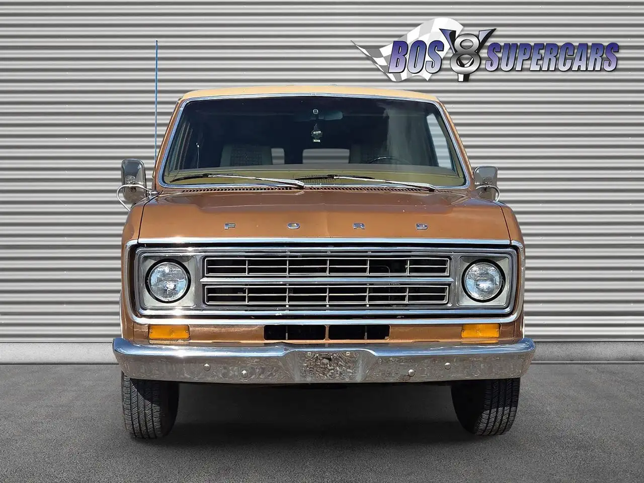 Ford E-150 USA ECONOLINE CLUBWAGON, foto 2
