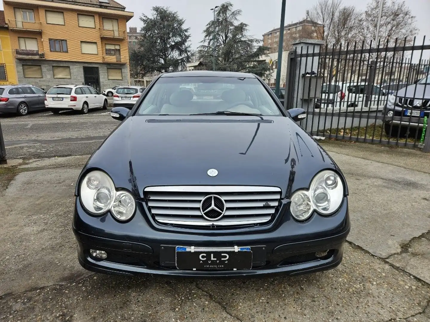 Mercedes-Benz C 220 CDI cat Sportcoupé Avantgarde Blu/Azzurro - 2
