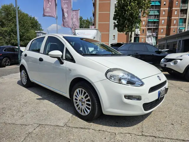 Fiat Punto view 3