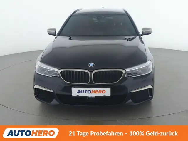 BMW M5 view 9