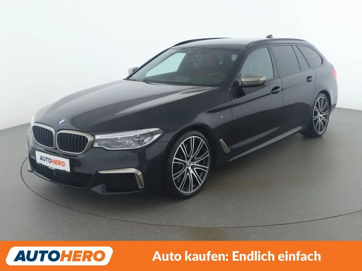BMW M5 M550d xDrive Schwarz - 1