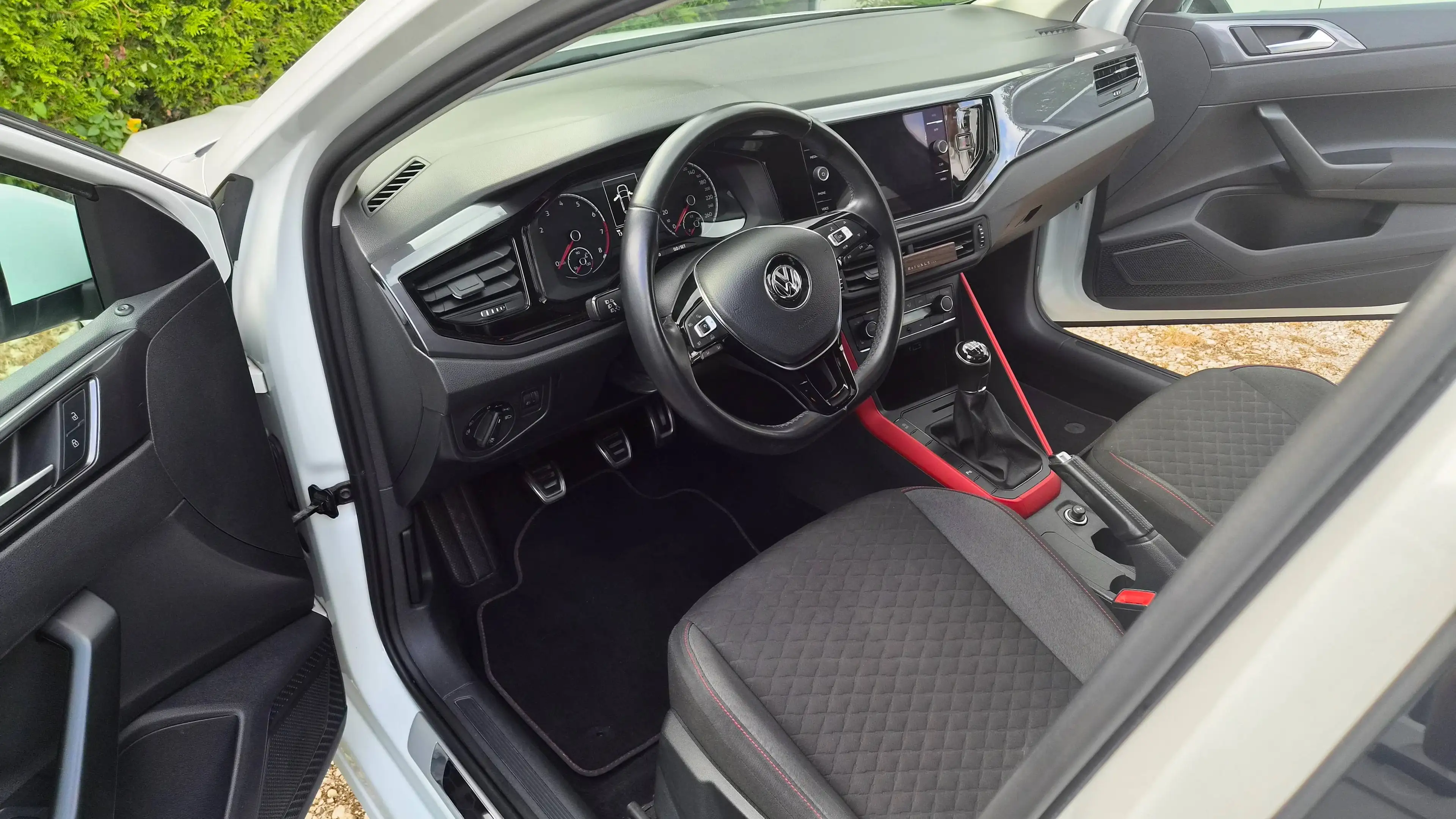 Volkswagen Polo Join — photo 13