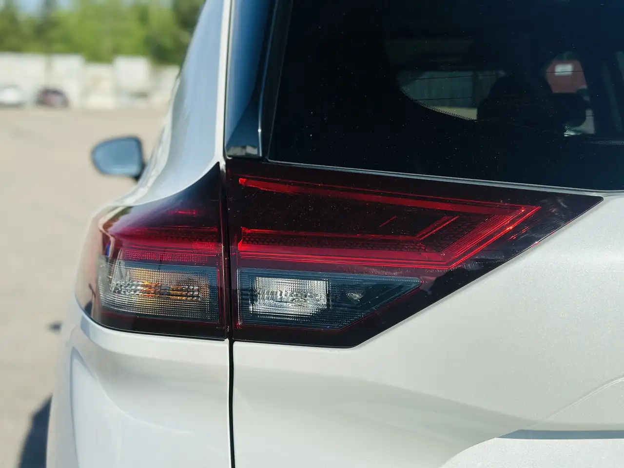 Nissan Rogue снимка Nissan Rogue