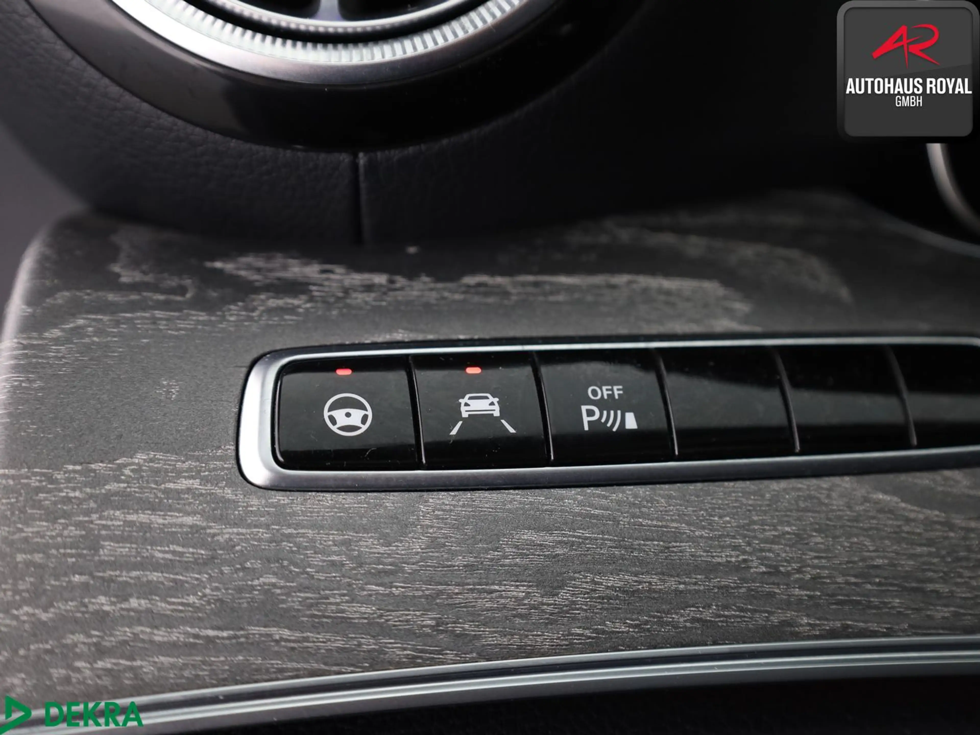 Mercedes-Benz CLS 400 d 4M AMG NIGHT AIRMATIC,BURMESTER,360° — photo 14